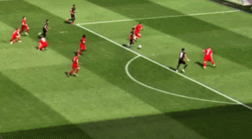 射术比肩努涅斯，利物浦看中埃基蒂克的传带跑