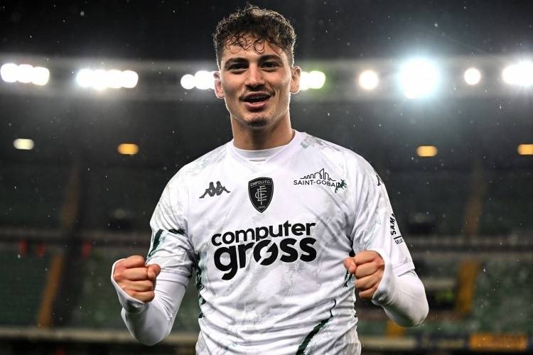 开云体育佩杜拉：佛罗伦萨有意引进国米前锋S-埃斯波西托