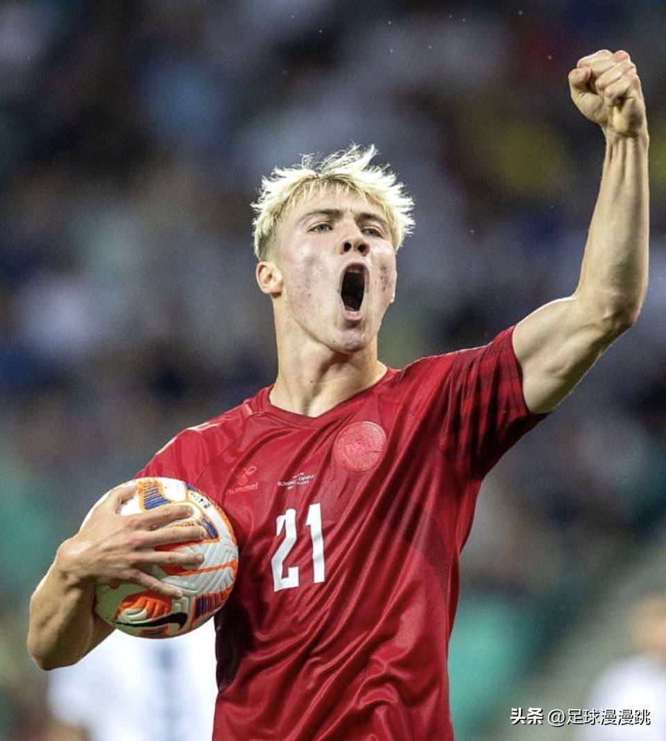 阿莫林乐开花!意媒曝AC米兰与曼联达成协议,先租后买霍伊伦