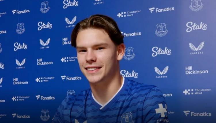 开云体育app埃弗顿新援迪布林:我从未对踢球如此期待,埃弗顿的氛围无与伦比