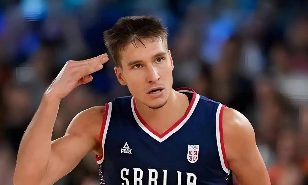 洛杉矶快船近况：签约新秀、比尔努力训练、波格丹受伤情况