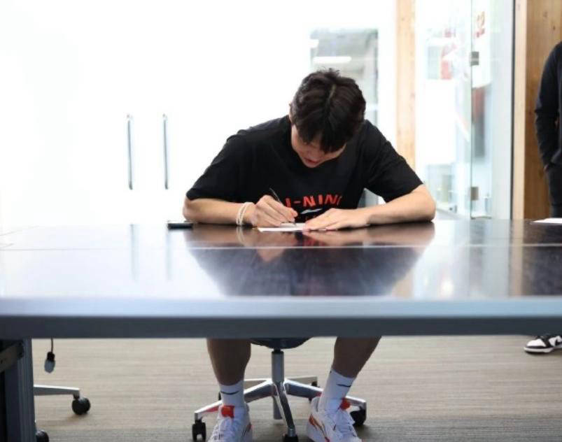 开云体育平台杨瀚森签约波特兰开拓者,旨在成为首发!