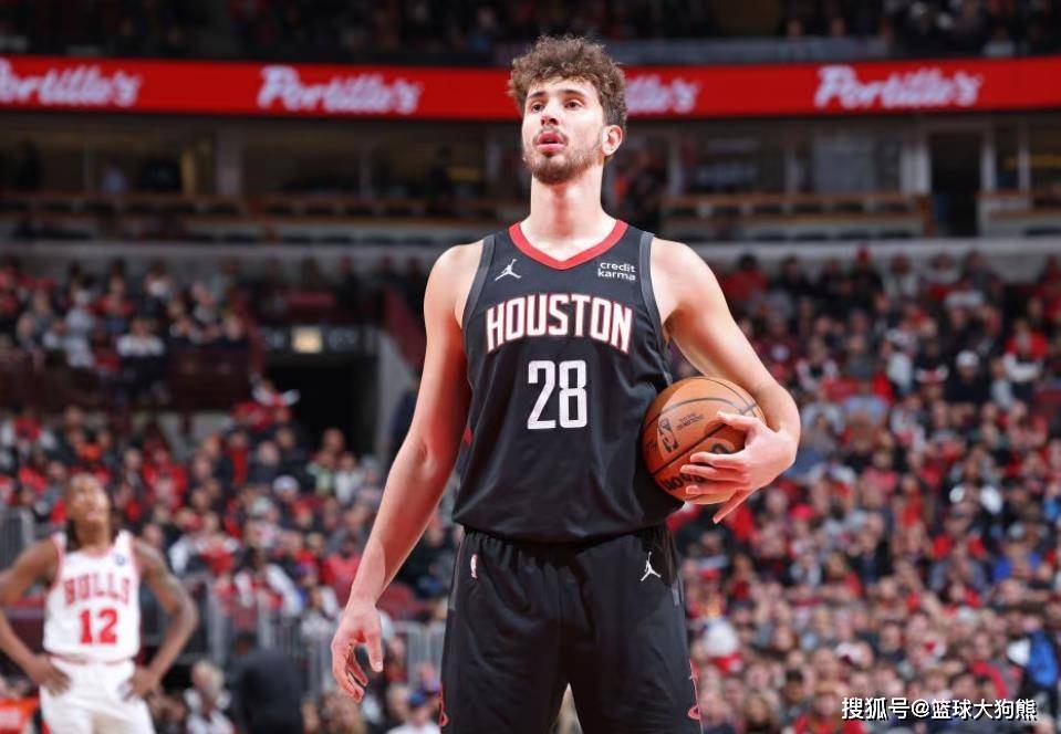 开云体育app大前锋2选1?火箭队首发阵容仅剩唯一悬念!乌度卡或支持22岁射手