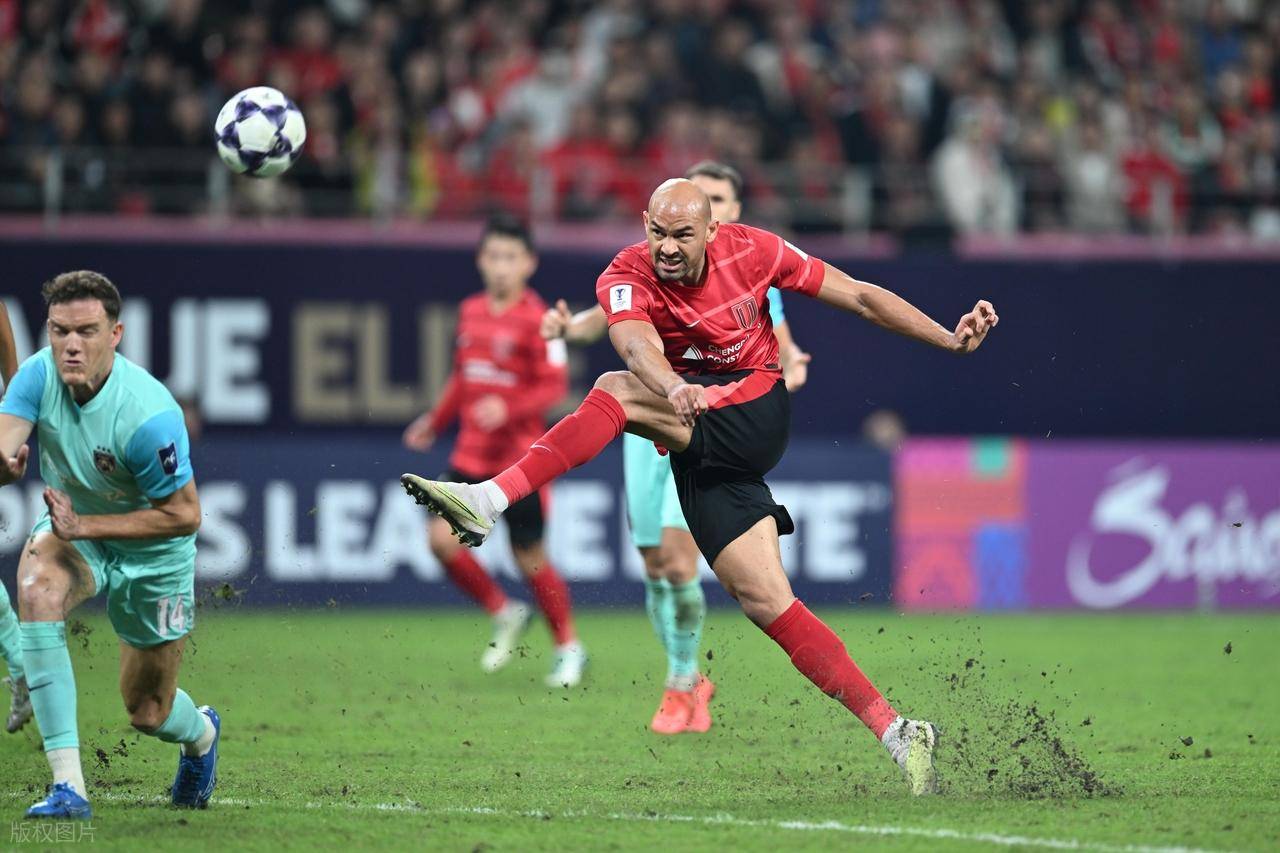 开云CCTV5+直播!蓉城VS西海岸3大看点:李海新迎考验+中超争冠走势